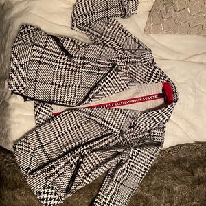 WHBM Hounds tooth blazer